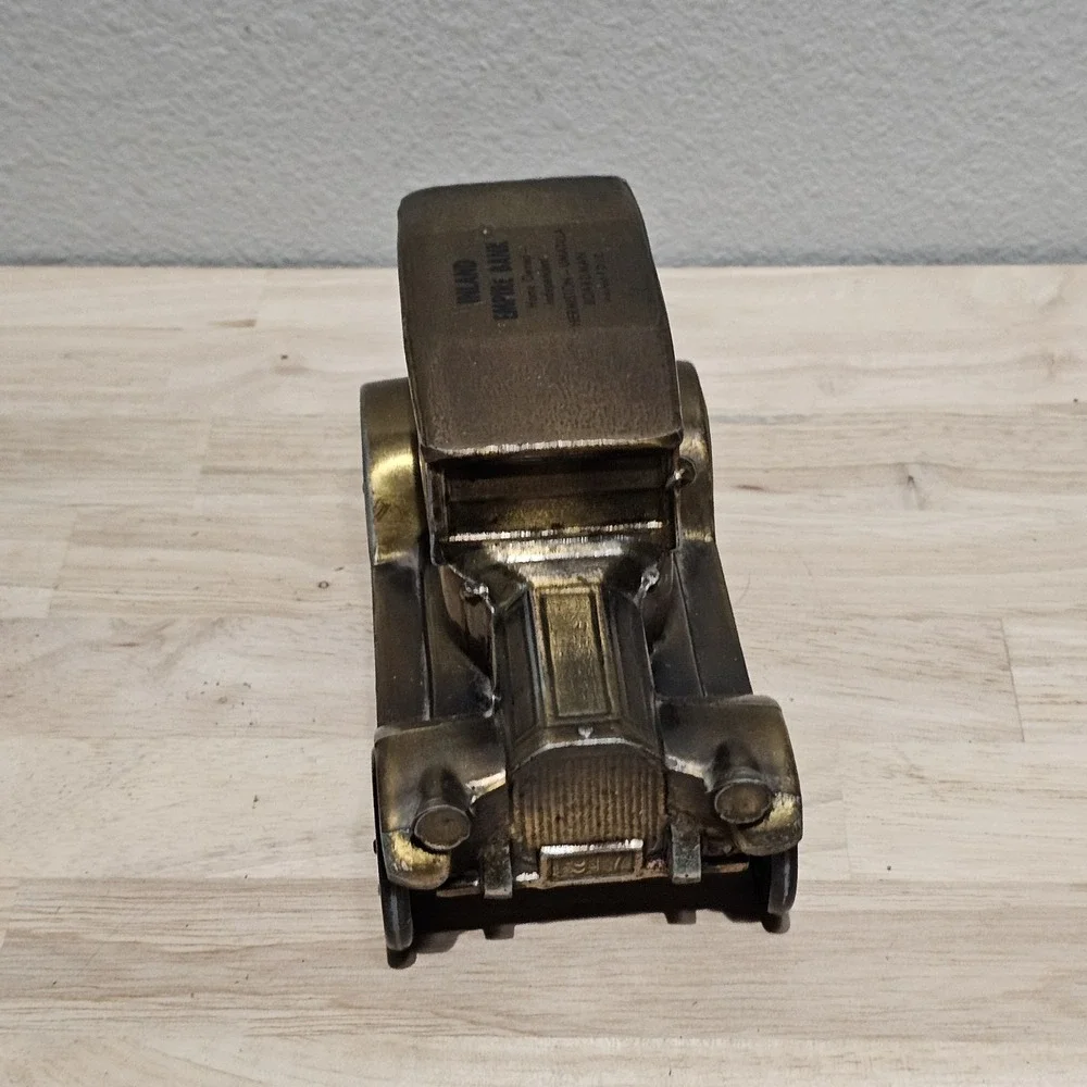 Vintage Banthrico 1917 Metal Car Coin Bank